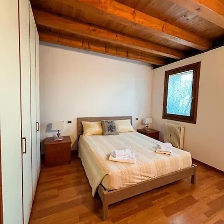 アパート Borgo Del Colle Colle Umberto